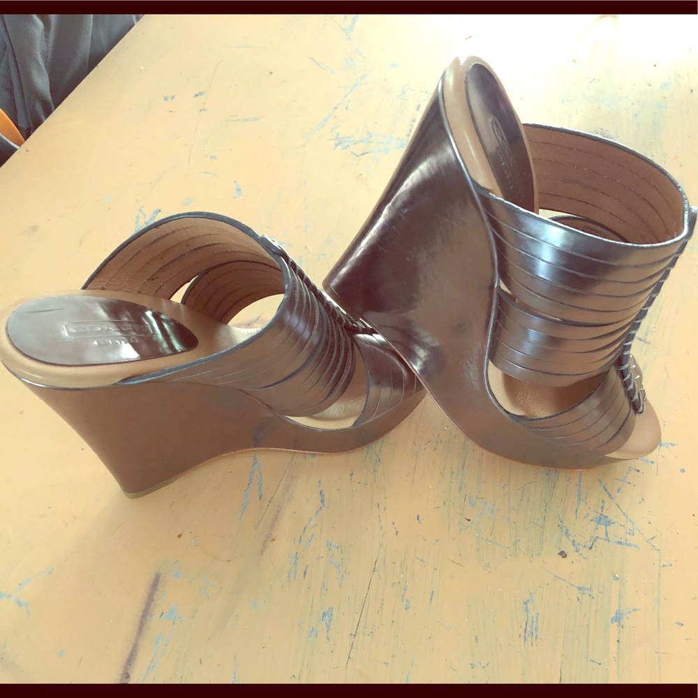 ❌❌SOLD❌❌Women’s Coach Wedges! Size 9! Brand New!
